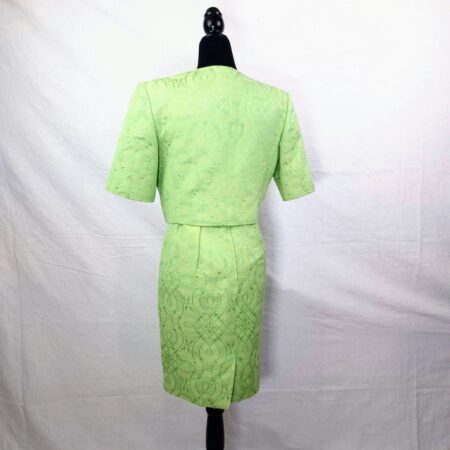 tailleur verde chiaro