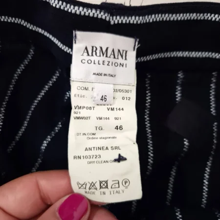 Armani gonna pantalone a pieghe blu scuro