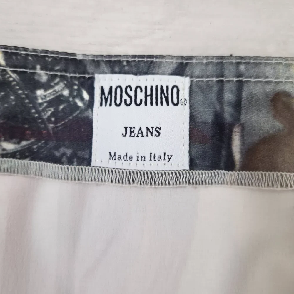 Gonna corta Moschino Venus print