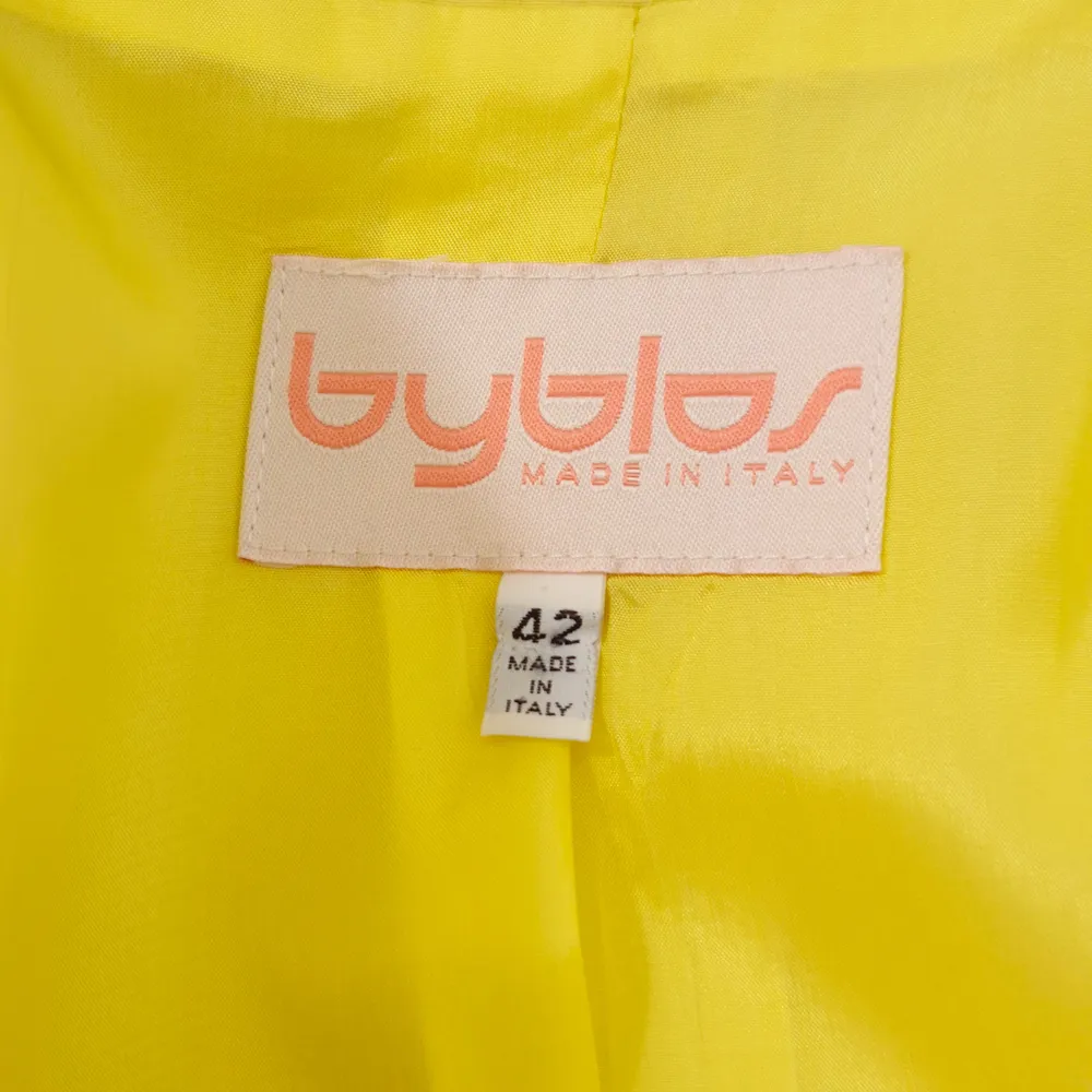 Giacca Byblos in seta giallo limone