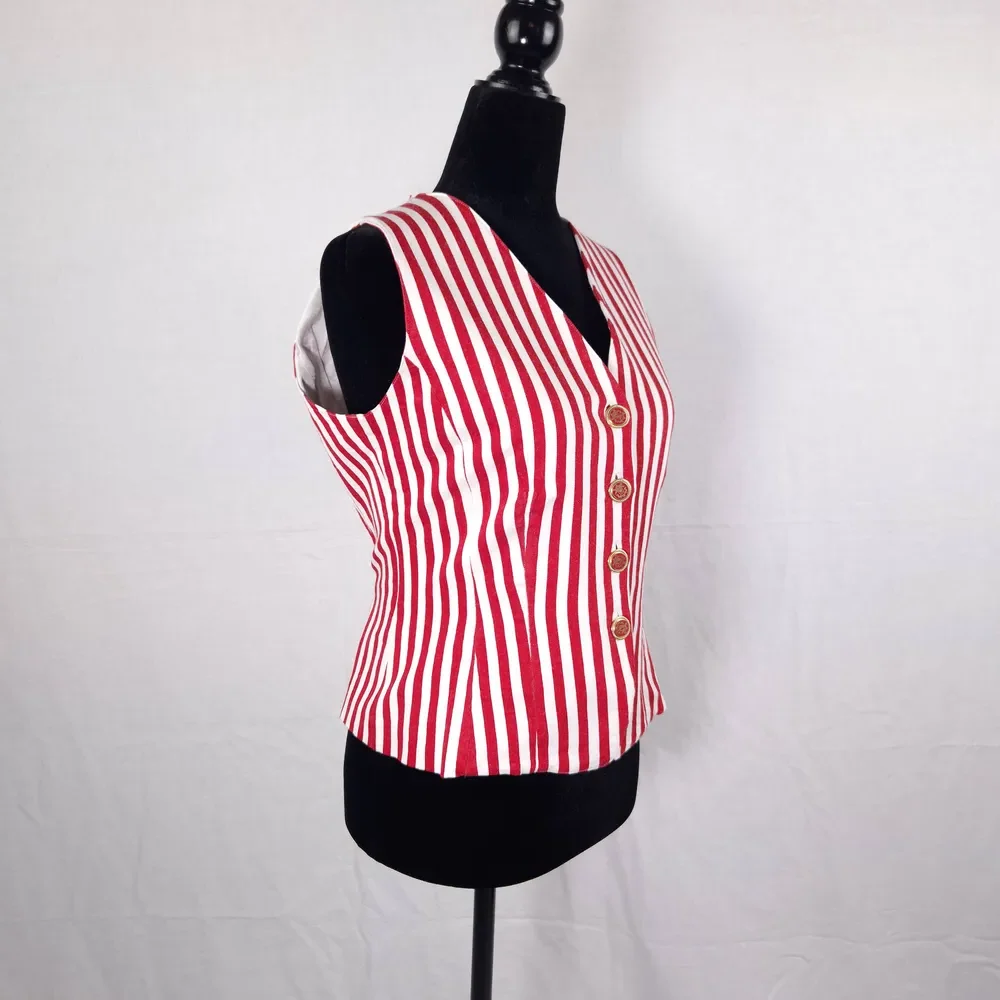 outfit bianco rosso