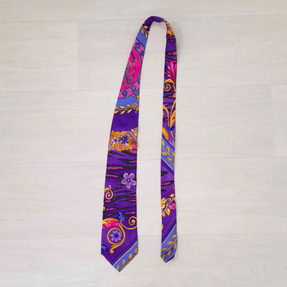 cravatta vintage gianni versace