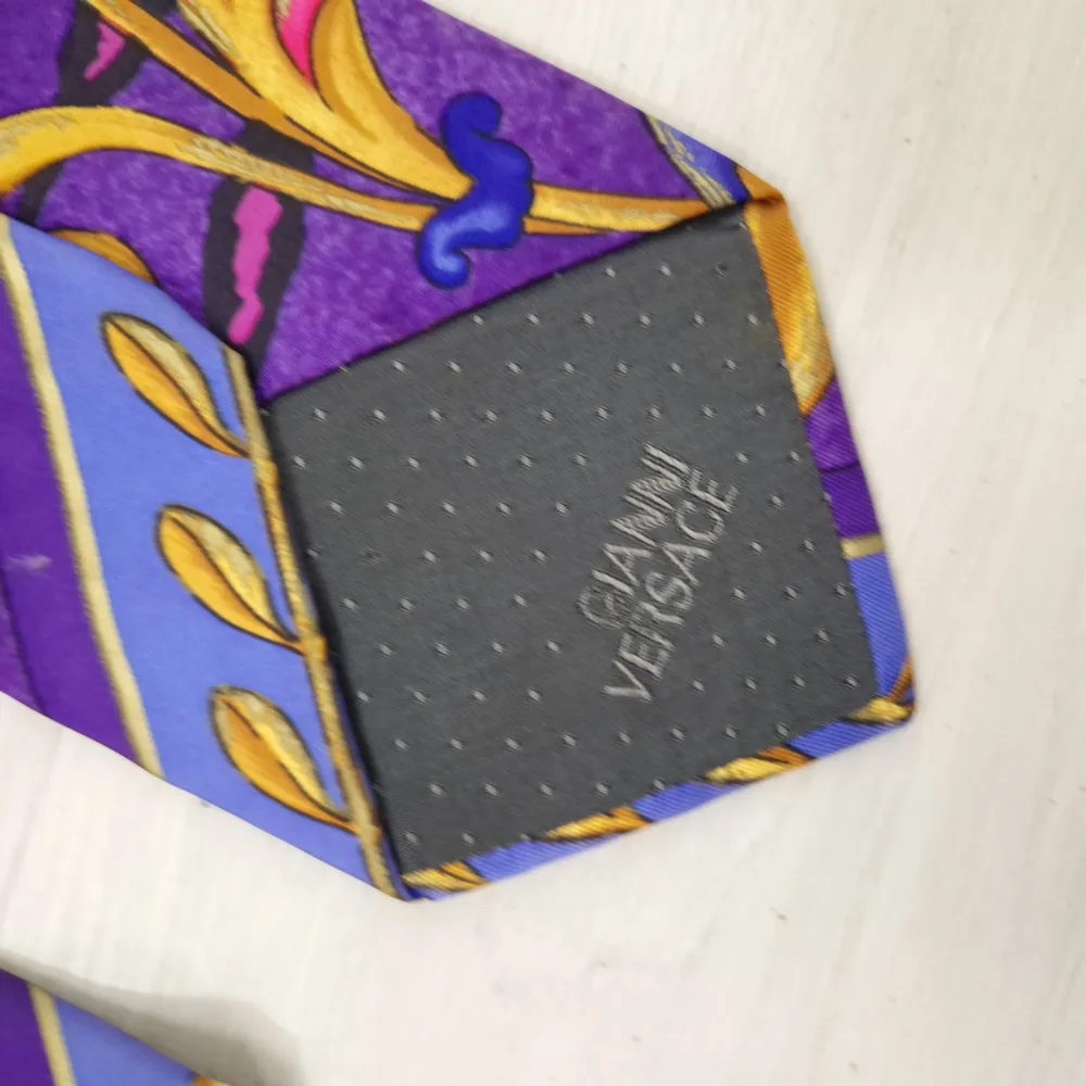 gianni versace necktie
