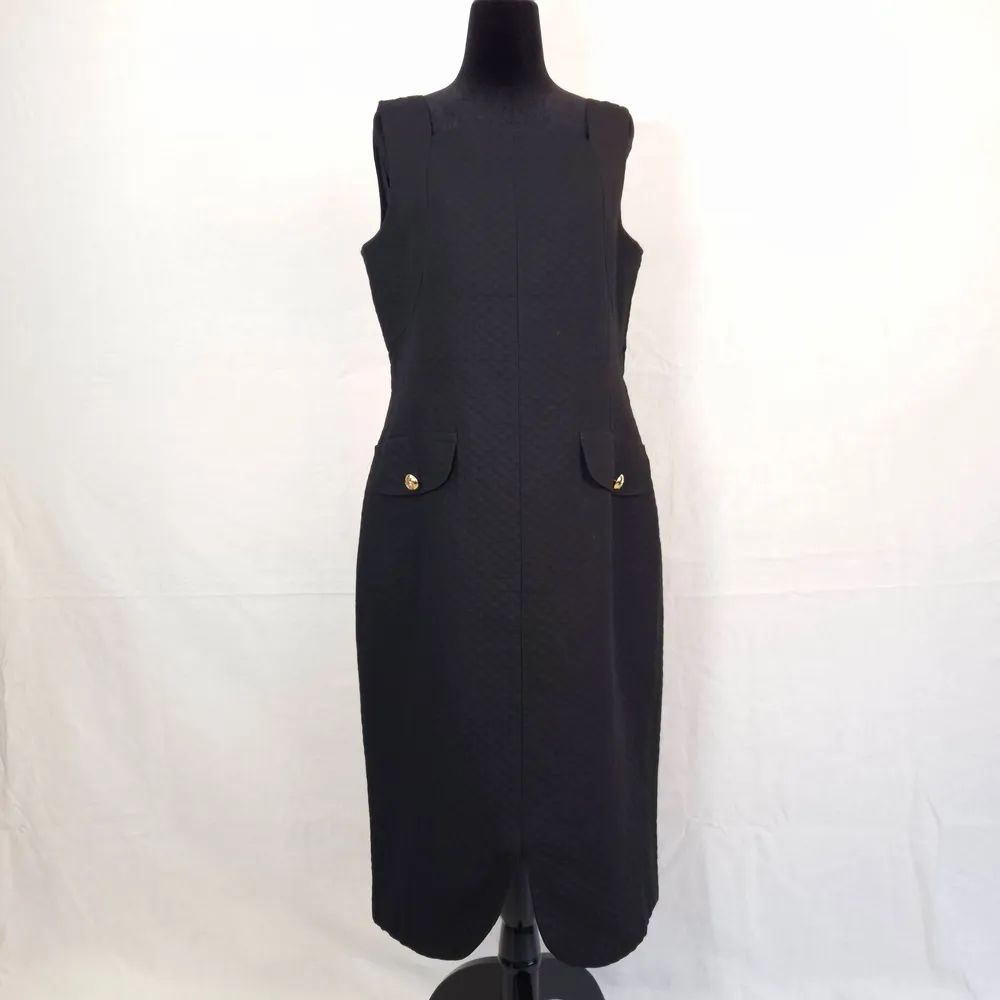 tubino nero curvy