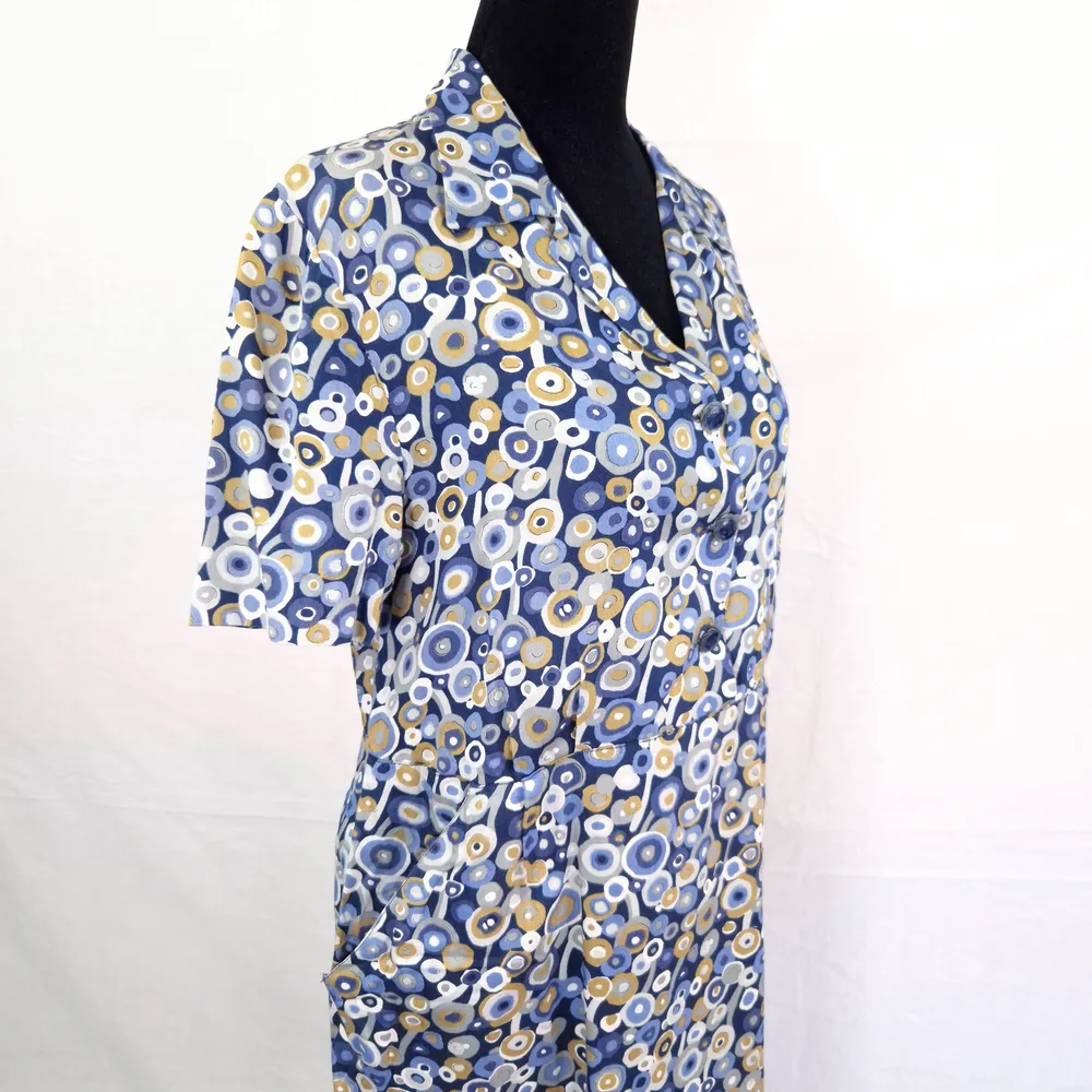 women vintage dress
