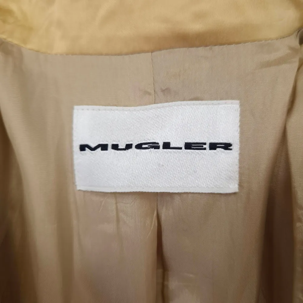 mugler label