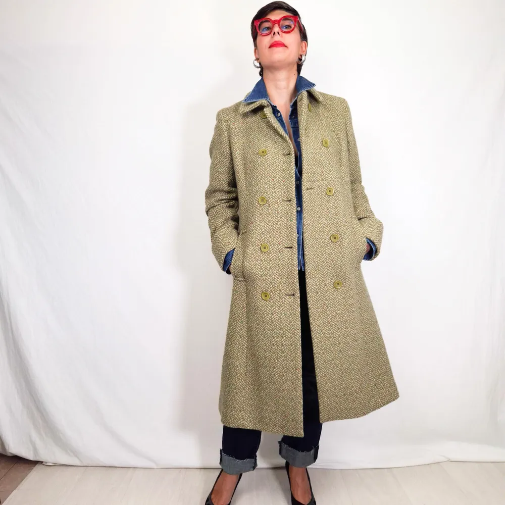 green coat
