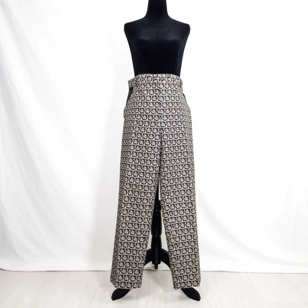 pantaloni Ferragamo